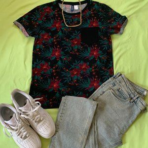 Urban Outfitter's Casual Summer Shirt - Floral Print - Size S